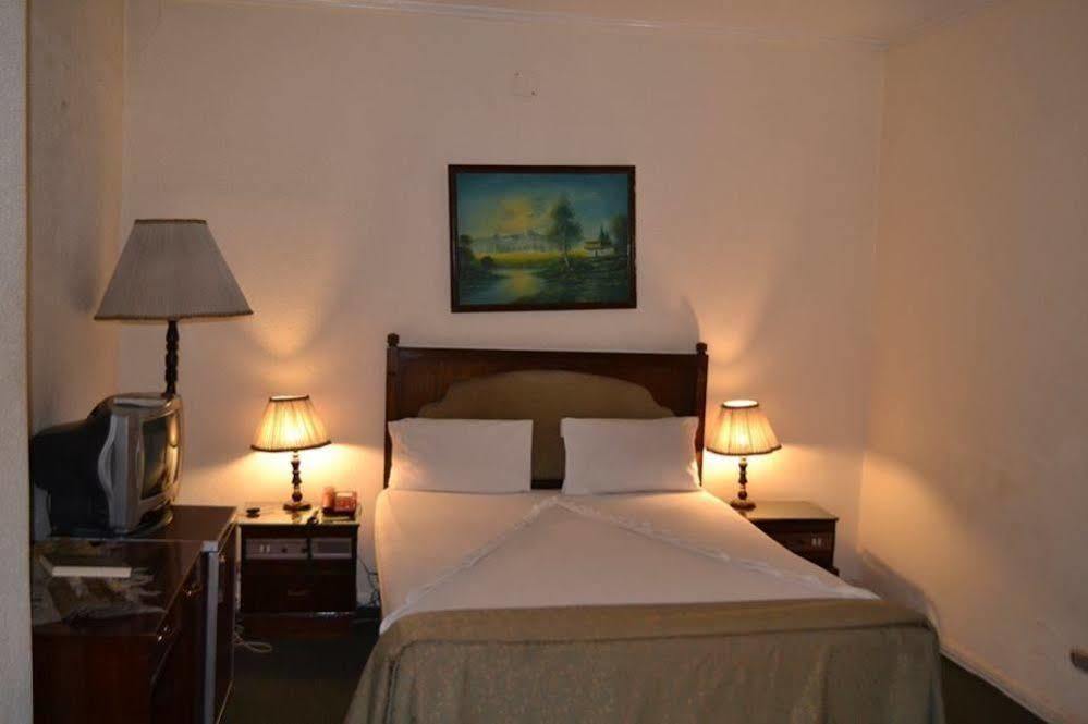 Kaoud Sporting Hotel Alexandria Luaran gambar